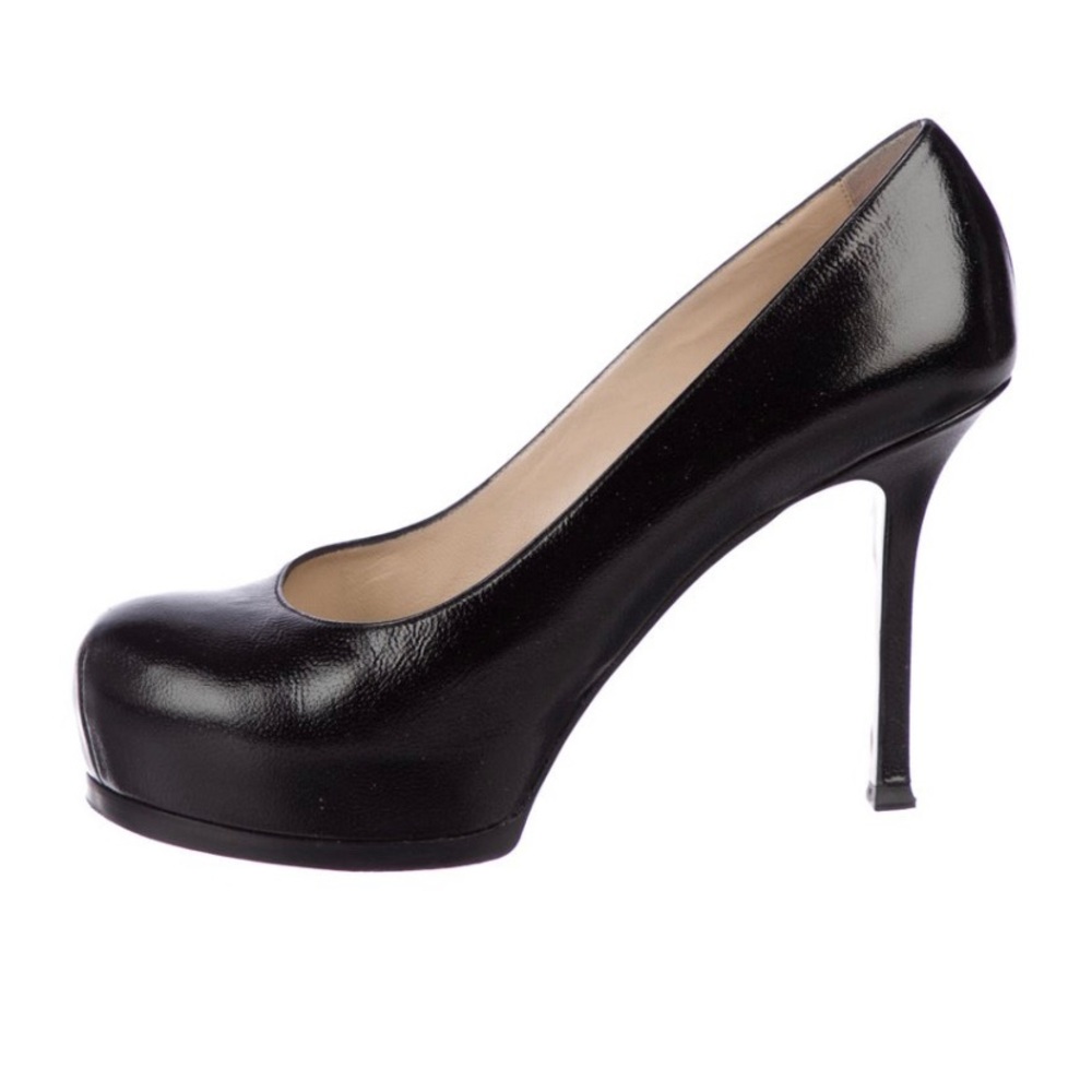 Shoes - Picture 4 of 8